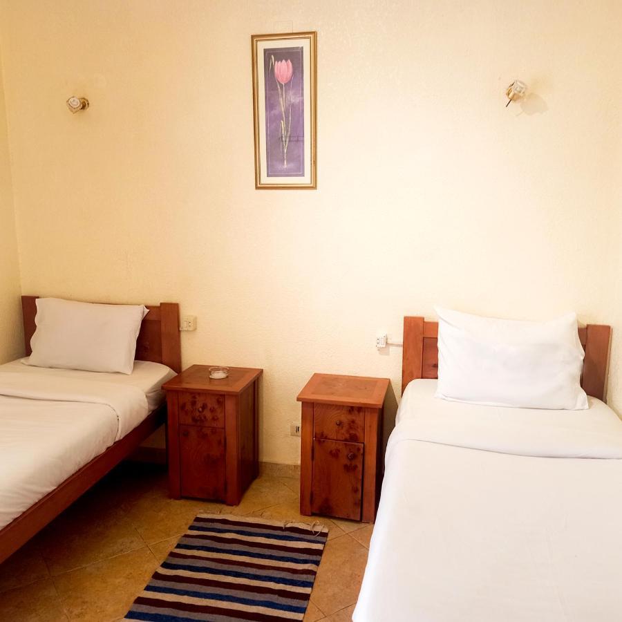 Golden Europe Hotel Дахаб Екстериор снимка